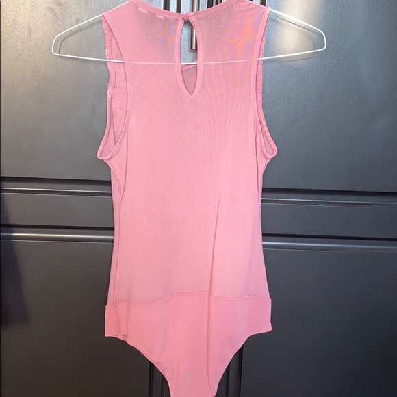 ✨Sheer mauve sleeveless onesie✨ - Picture 3 of 3